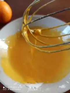 Make Pumpkin cheeseberries step 3