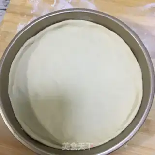 Make Sweet shrimp pizza step 8