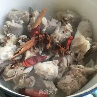 Make The lamb stews the carrots step 4