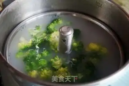 Make Swine, beef, rice line step 5