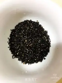 Make Black Sesame Mountain medicine step 0