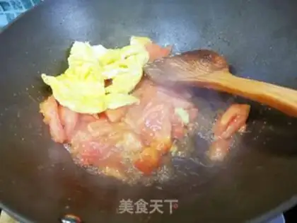 Make Egg fried tomatoes step 8