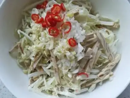 Make Bean-dry with cabbage step 3