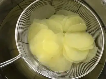 Make Homemade chips step 6