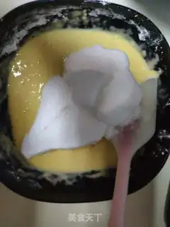 Make Strawberry cake step 5