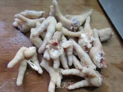 Make Fish chicken claws step 1