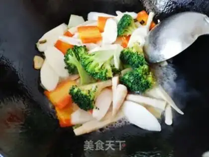 Make Three-coloured fried step 4