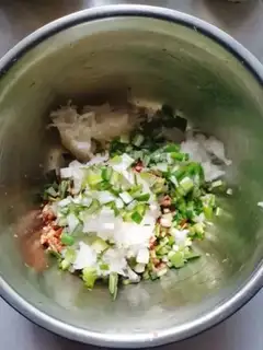 Make radish pork bun step 8