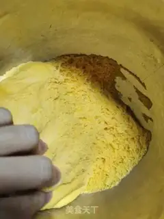 Make Pooh-peaser step 2