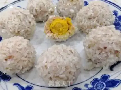 Make Eggs and pearls step 8