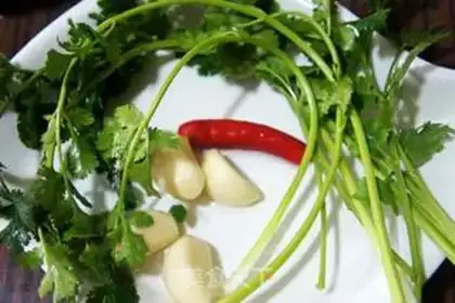 Make Spicy black ear step 5