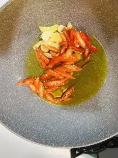 Make Spicy pot step 4