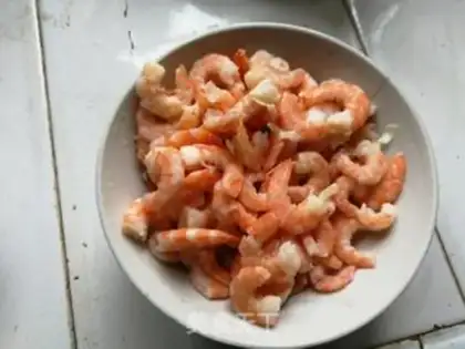 Make Shrimp fried step 1