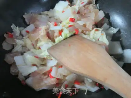 Make Cream-crackers and cabbage step 4
