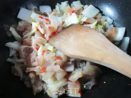 Make Cream-crackers and cabbage step 7