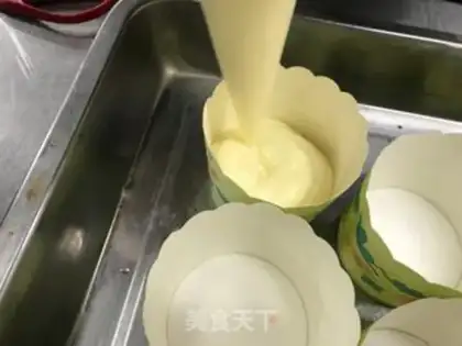 Make Puffy cupcakes step 10