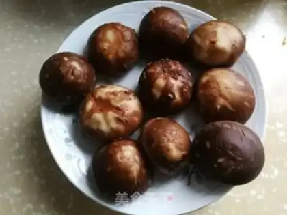 Make Plum mushrooms step 1