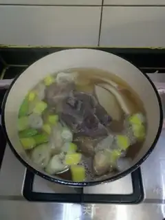 Make Ham scrunch chicken leg step 7