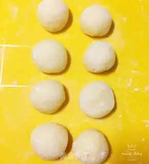 Make Mango cream and snow step 10