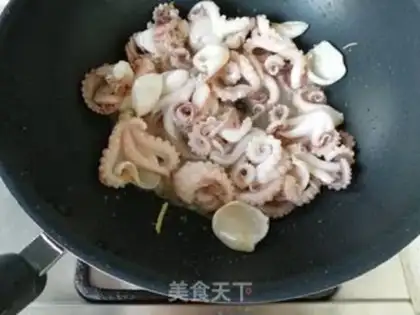 Make Garlic fried octopus step 4