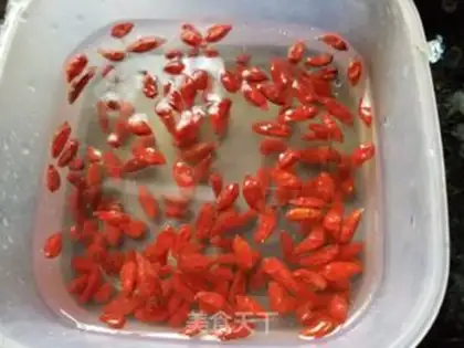 Make Toms and red dates step 8