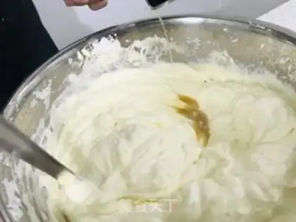 Make Tiramisu step 11