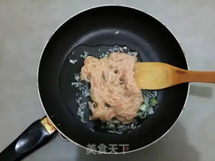Make Three Spring Rolls step 6