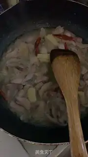 Make Garlic onions for pork step 1