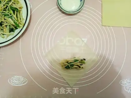 Make Three Spring Rolls step 11