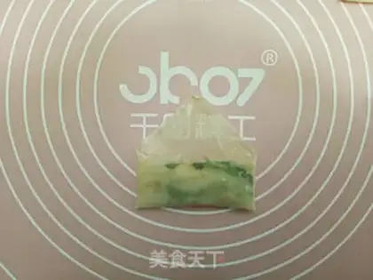 Make Three Spring Rolls step 12