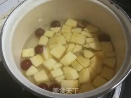 Make Cider and eggnut soup step 3