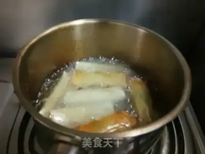 Make Three Spring Rolls step 14