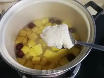 Make Cider and eggnut soup step 4