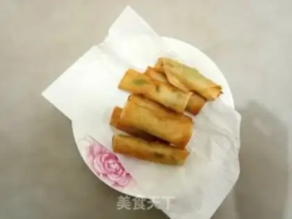 Make Three Spring Rolls step 15