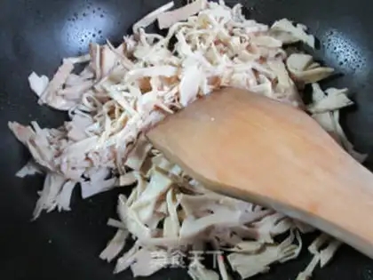 Make Water burns old tofu step 3