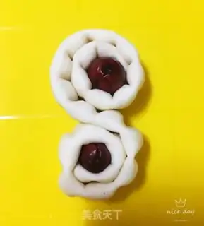 Make Red-tree bouquet step 7