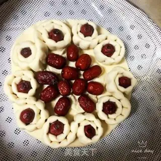 Make Red-tree bouquet step 8