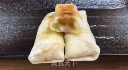 Make Banana Spring Roll step 8