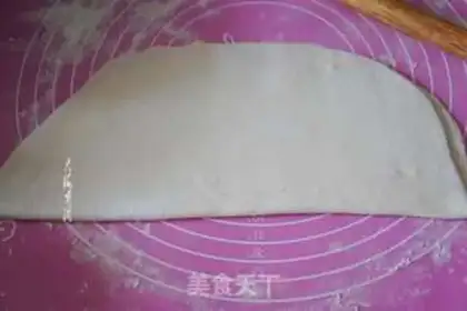 Make Sausage pork pie step 2