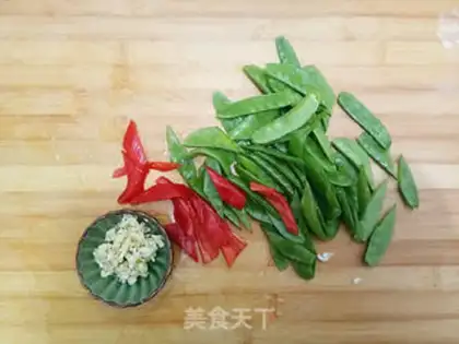 Make White fruit Dutch beans step 1