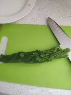 Make The radish leaves step 2