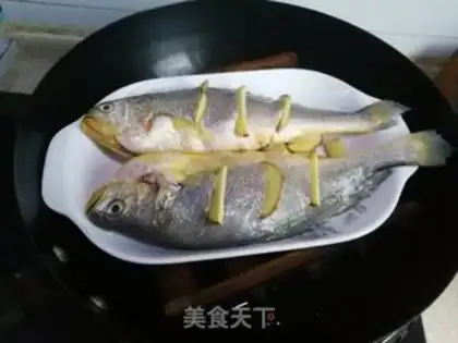 Make Fresh yellow fish step 4