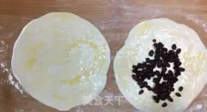 Make Sweet bean braid step 1