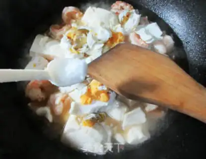 Make Shrimp duck eggs and tofu step 9