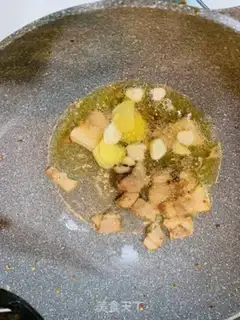 Make Five flowers and mustard step 2