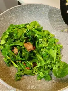 Make Five flowers and mustard step 5
