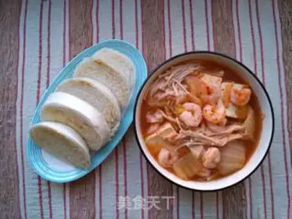 Make Korean shrimp pickles soup step 11