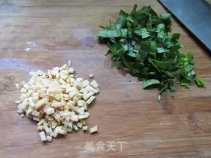 Make Fish tofu spinach omelet step 1