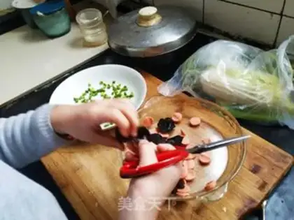 Make Classic egg fried rice step 1