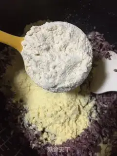 Make Food buns step 2